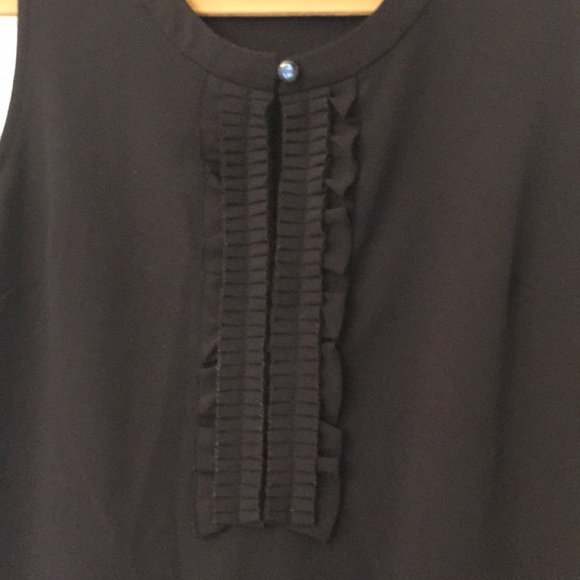 EUC Gap Sheath dress with front ruffle - Picture 2 of 6